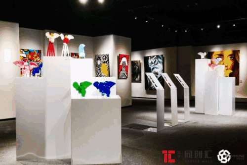 1558338797808656.gif 04.gif